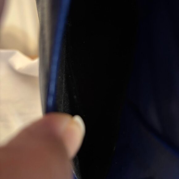 Beautiful YSL Cobalt Blue Small Bag - Excellent Condition - Picture 14 of 16